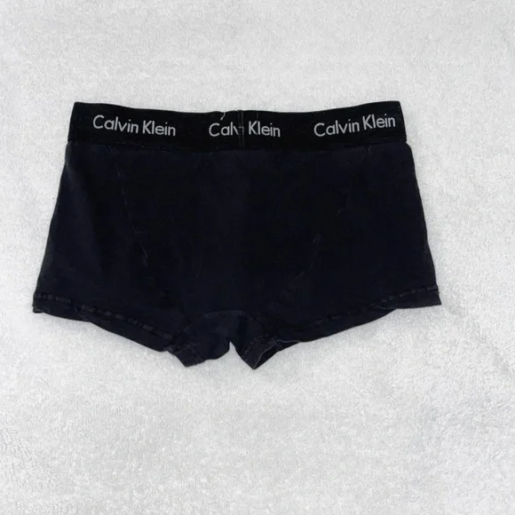 Calvin Klein Trunk - Picture 2 of 4